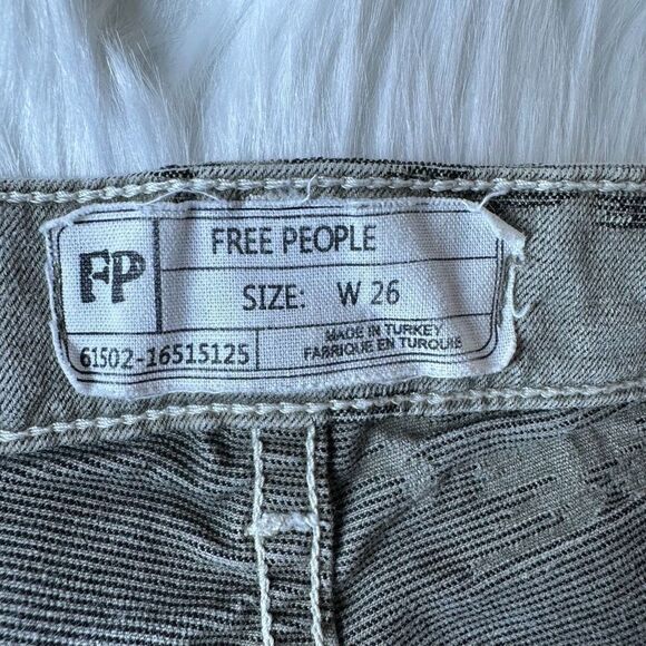 Free People Green & Khaki High Rise Skinny Long and Lean Jeans Size 26 - Picture 8 of 13